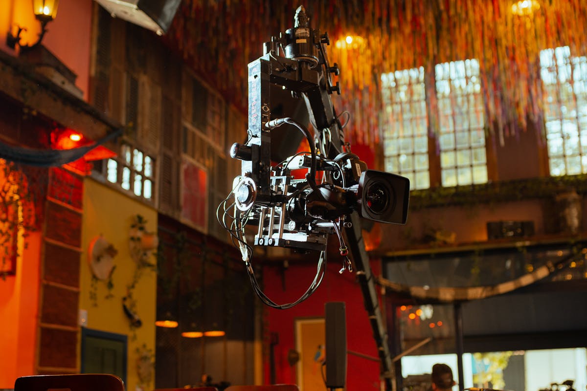 Formation machinerie cinéma — plateau de tournage professionnel